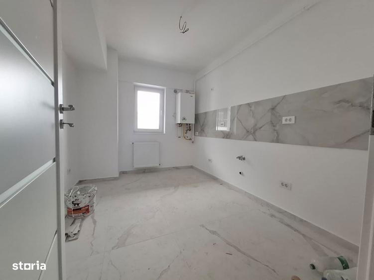 Apartament cu 2 camere decomandat în Galata