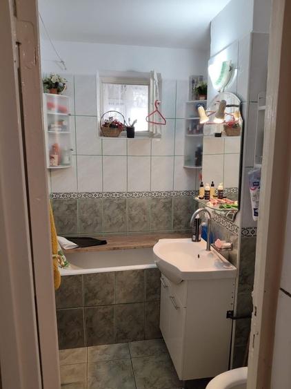 Apartament cu 2 camere decomandat în Astra