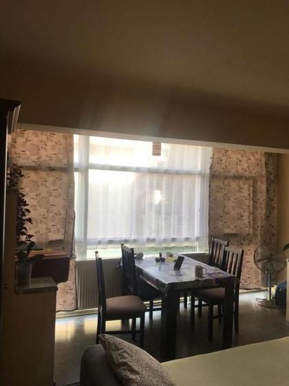 Apartament cu 3 camere semidecomandat în Gheorgheni