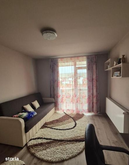 Casă cu 4 camere cu Canalizare în Florești