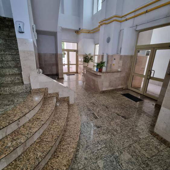 Apartament cu 2 camere decomandat în Unirii