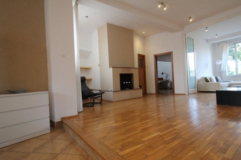 Casă cu 3 camere în Beller