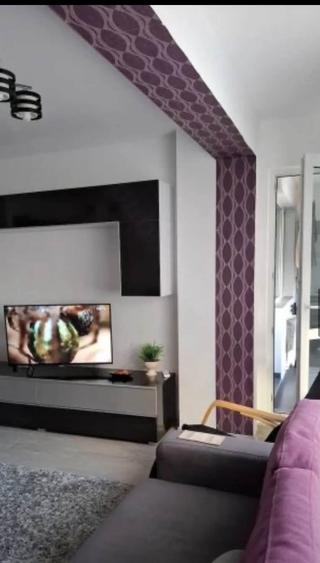 Apartament cu 2 camere decomandat în Kamsas