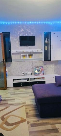 Apartament cu 4 camere semidecomandat în Central