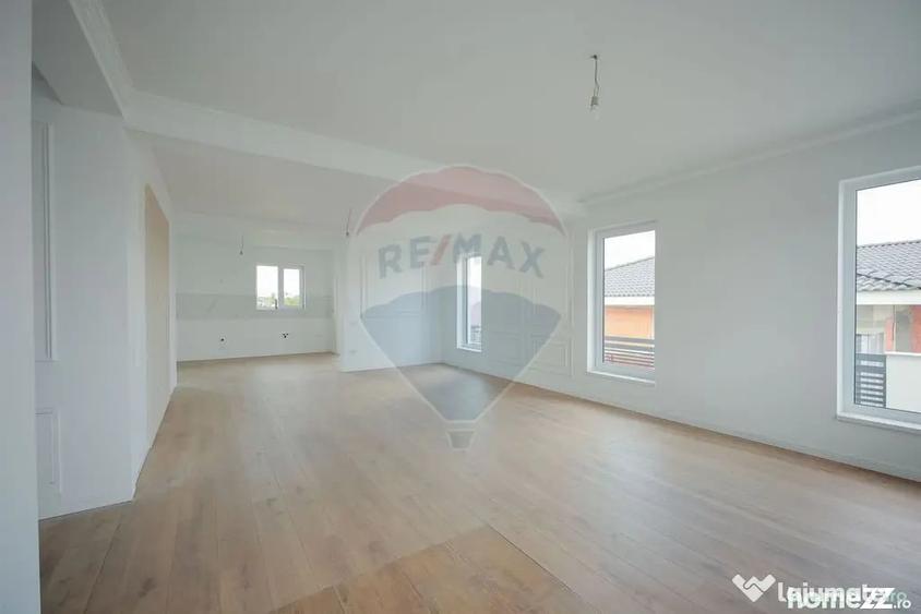 Casă cu 4 camere cu Teren 537 Mp în Paleu