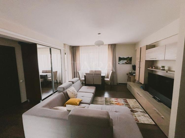 Apartament cu 3 camere semidecomandat, mobilat în Europa