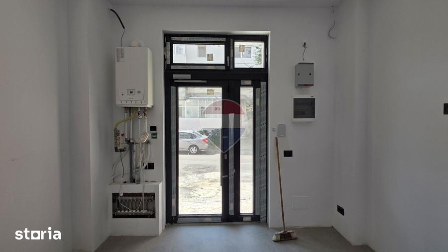 Spațiu comercial, de 34.07 mp, în Republicii