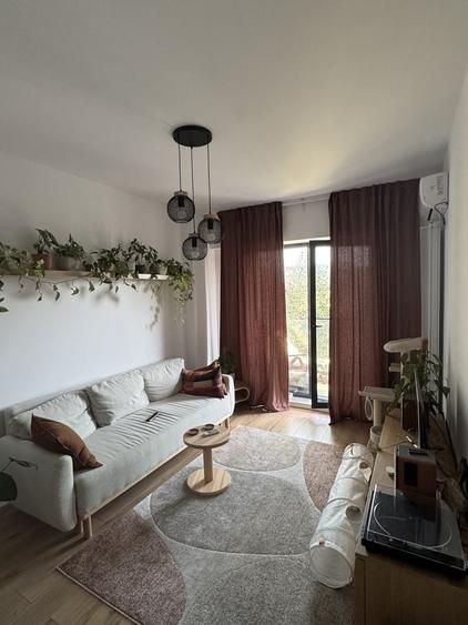 Apartament cu 2 camere decomandat în Politehnica