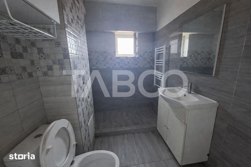 Apartament cu 3 camere decomandat, mobilat în Turnișor