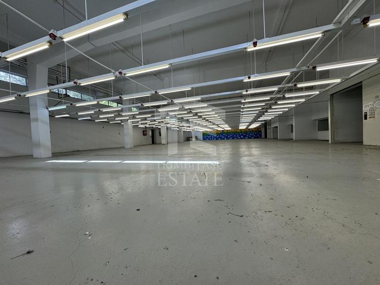 Spațiu industrial, de 2,939 mp, în Nord