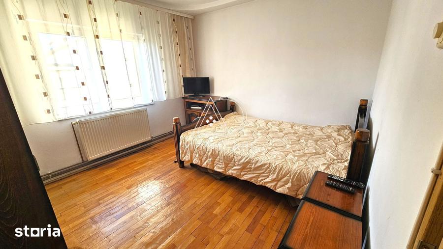 Apartament cu 2 camere decomandat în Central