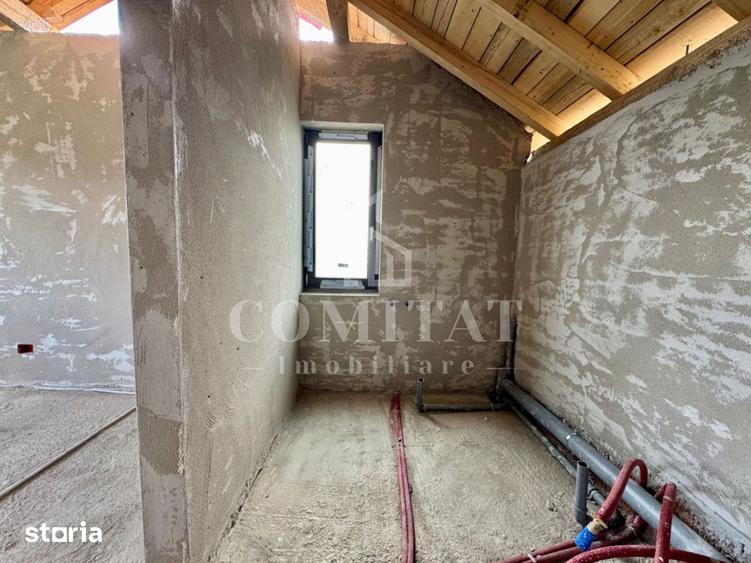 Casă cu 6 camere cu Teren 1103 Mp în Ciurila
