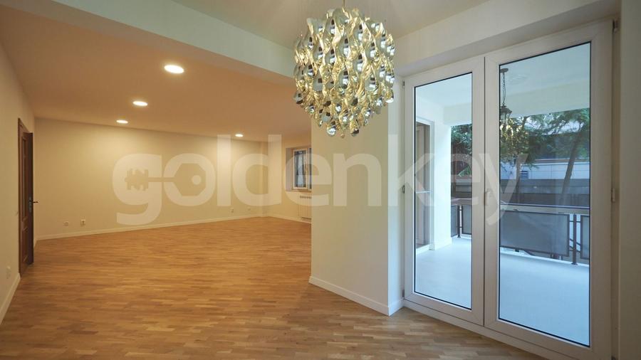 Apartament cu 3 camere decomandat în Herăstrău