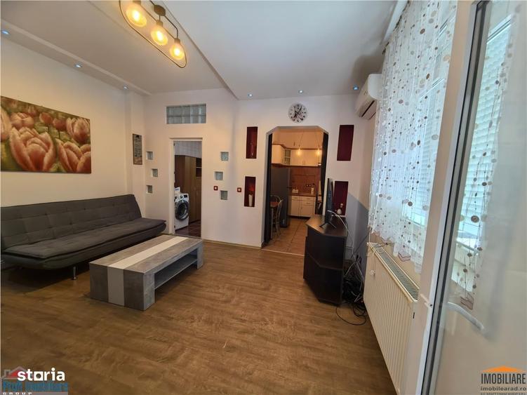 Casă cu 3 camere cu Canalizare în Ultracentral