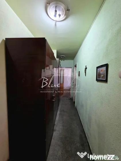 Apartament cu 3 camere semidecomandat în Tăbăcărie