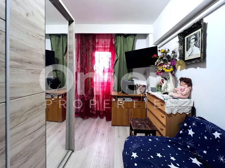 Apartament cu 3 camere decomandat, mobilat în Central