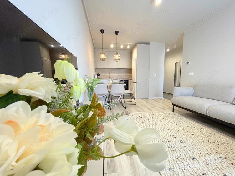 Apartament cu 2 camere decomandat în Lipovei
