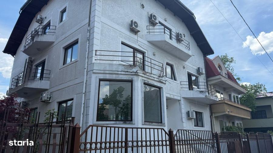 Casă cu 4 camere cu Teren 303 Mp în Domenii