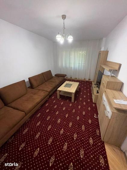Apartament cu 2 camere decomandat în Calea București