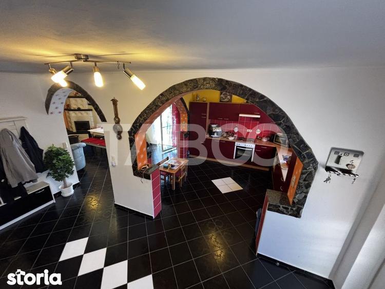 Casa de vanzare individuala cu 950mp teren Saliste zona deosebita - 1