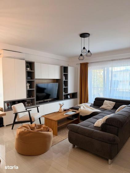 Apartament cu 3 camere în Dumbrăvița
