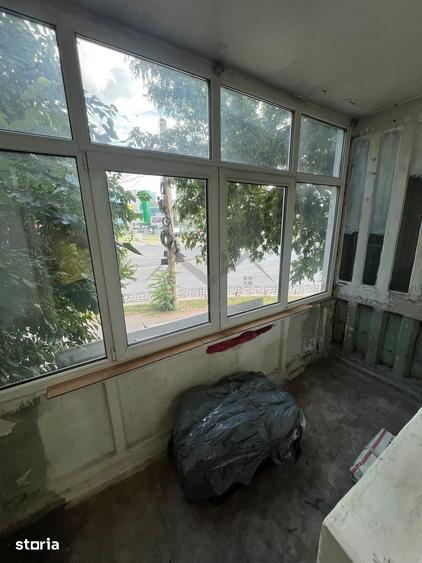 Apartament cu 2 camere nedecomandat în Podu Roș