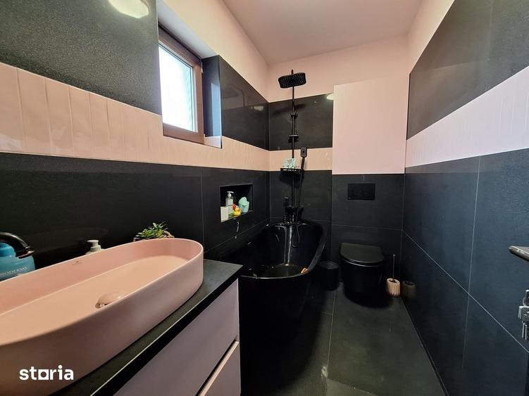 Casă cu 5 camere cu Teren 207 Mp în Apahida