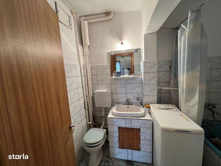 Apartament cu 2 camere decomandat, mobilat în Central