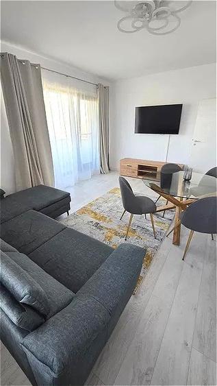 Apartament cu 3 camere semidecomandat, mobilat în Pipera — fotografia 1