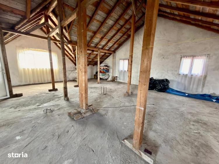 Casă cu 4 camere cu Teren 626 Mp în Brestei