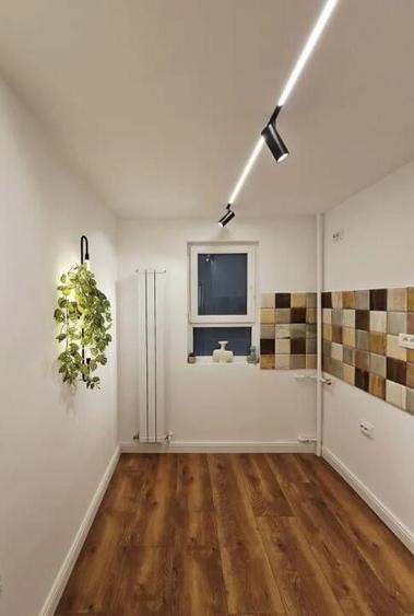 Apartament cu 2 camere decomandat, mobilat în Victoriei