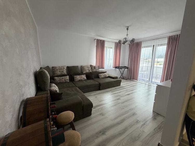Apartament cu 2 camere în Noua