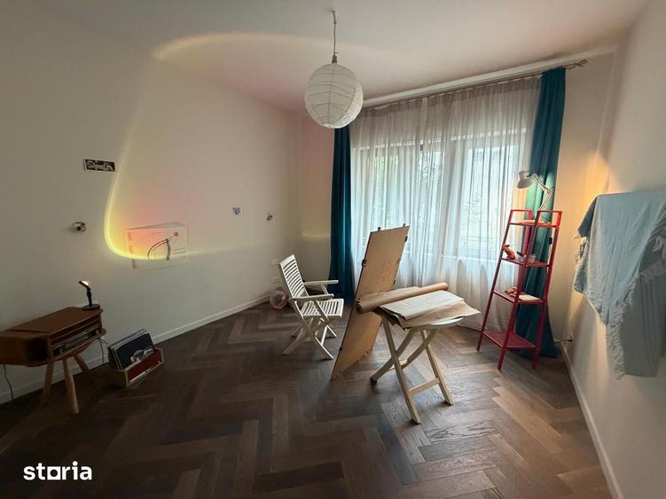Apartament cu 3 camere în Aviatorilor