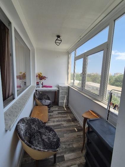 Apartament cu 2 camere decomandat, mobilat în Trocadero