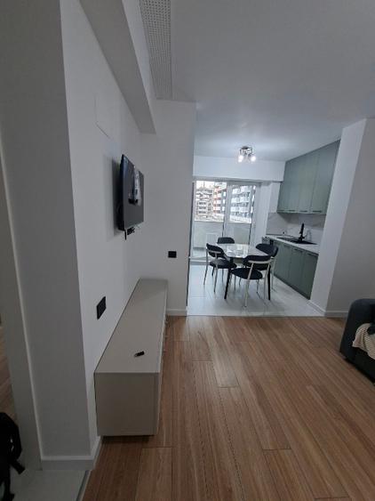 Inchiriez apartament cu 2 camere  - 8