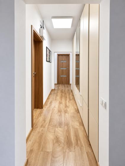 Apartament cu 4 camere decomandat, mobilat în Circumvalațiunii