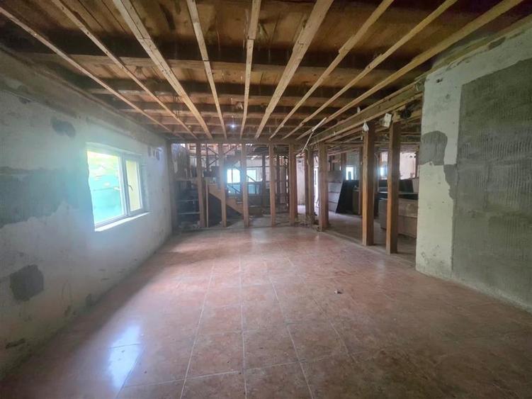 Cladire multifunctionala | Burdujeni | 730 mp teren | C-5865 - 5