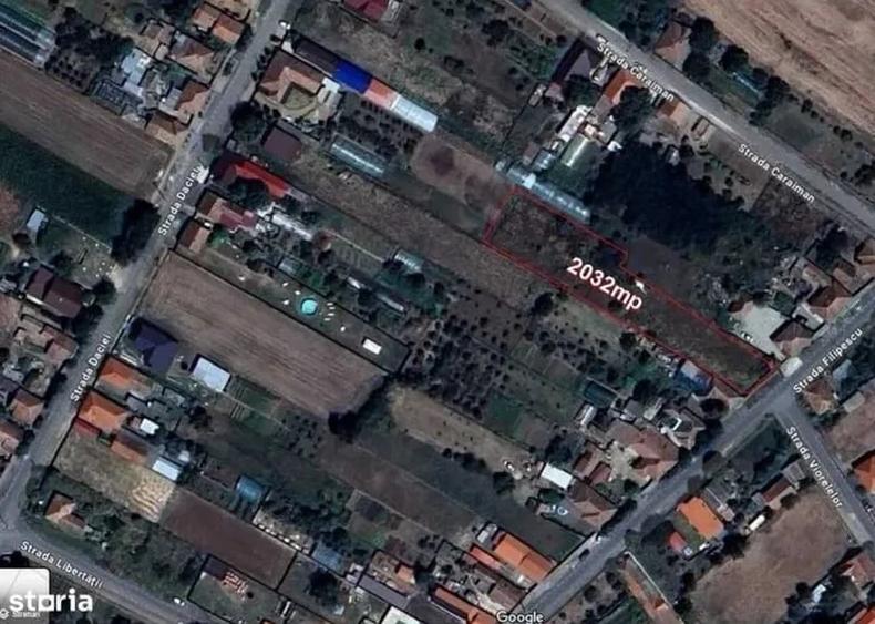 Teren de 2032 mp, în Central