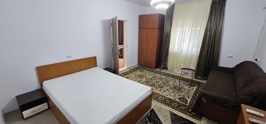 Garsonieră decomandată în Rahova