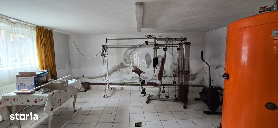 Casă cu 6 camere cu Teren 514 Mp în Sighișoara