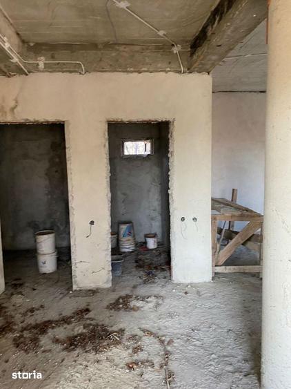 Casă cu 4 camere cu Teren 348 Mp în Tărtășești