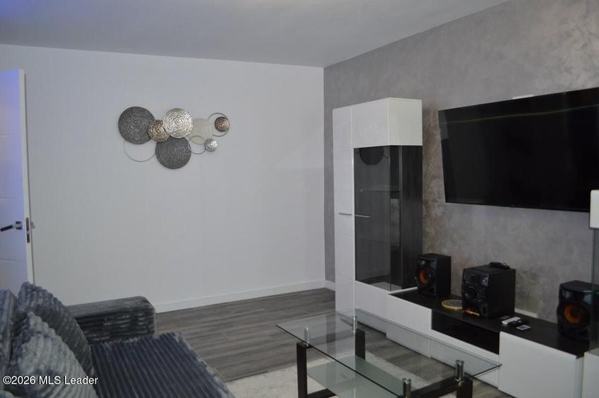 Apartament cu 3 camere decomandat în Nord
