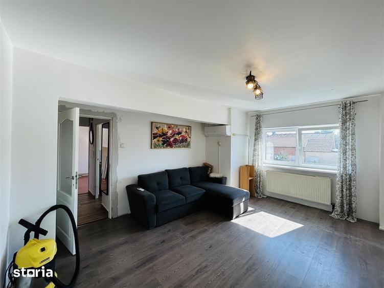Apartament cu 2 camere decomandat în Ștrand