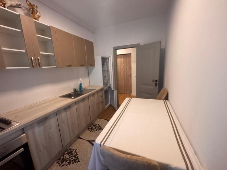Apartament cu 2 camere decomandat, mobilat în Independenței