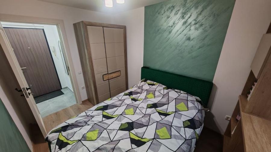 Apartament cu 2 camere decomandat în Viziru 1