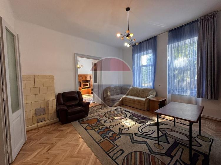 Duplex cu 4 camere cu Teren 130 Mp în Gruia