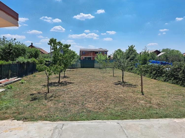 Casă cu Teren 645 Mp în Central