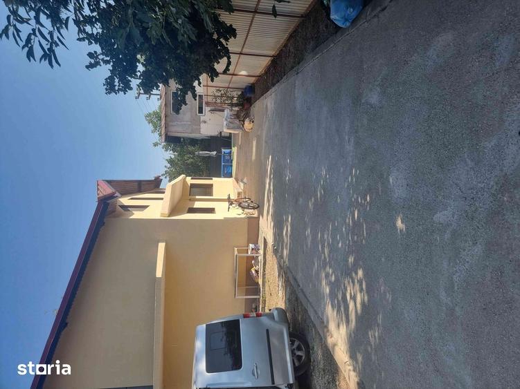 Casă cu 4 camere cu Teren 377 Mp în Central