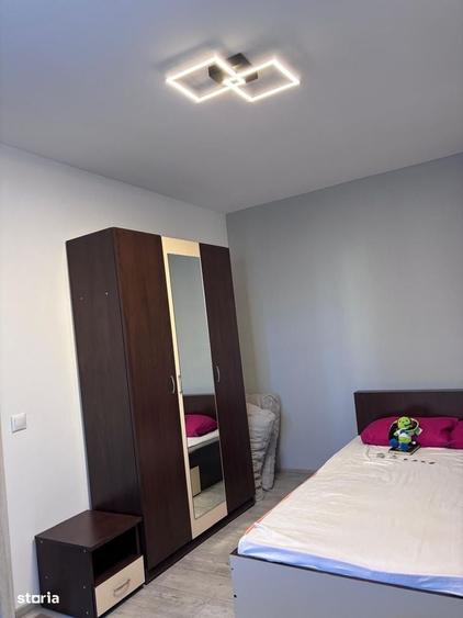 Apartament cu 2 camere nedecomandat în Roșia