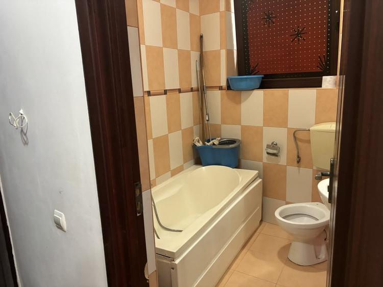 Garsonieră semidecomandată în Central